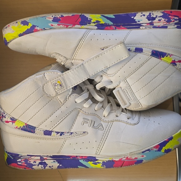 Vintage FILA Hightops womens 11 mens 9.5 - Picture 2 of 7